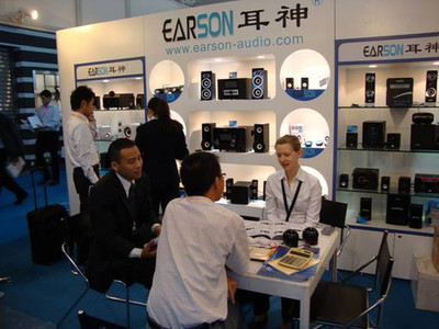 耳神多款音箱 亮相香港秋季電子產品展覽會